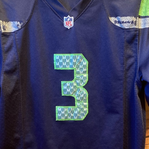 Nike Seahawks #3 Russell Wilson Navy Blue & Green Football Jersey - Picture 11 of 16